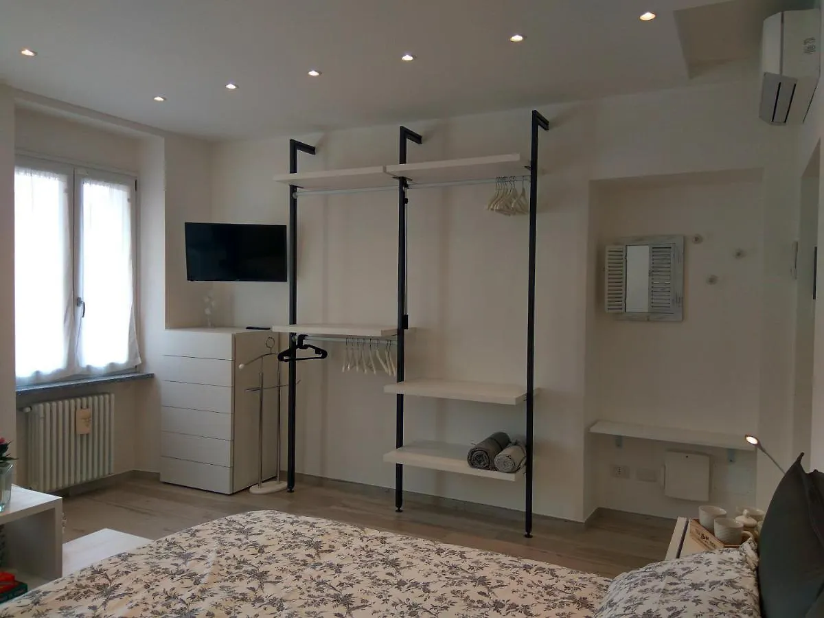 Grigioperla Apartment Tavernerio 0*,  Italy